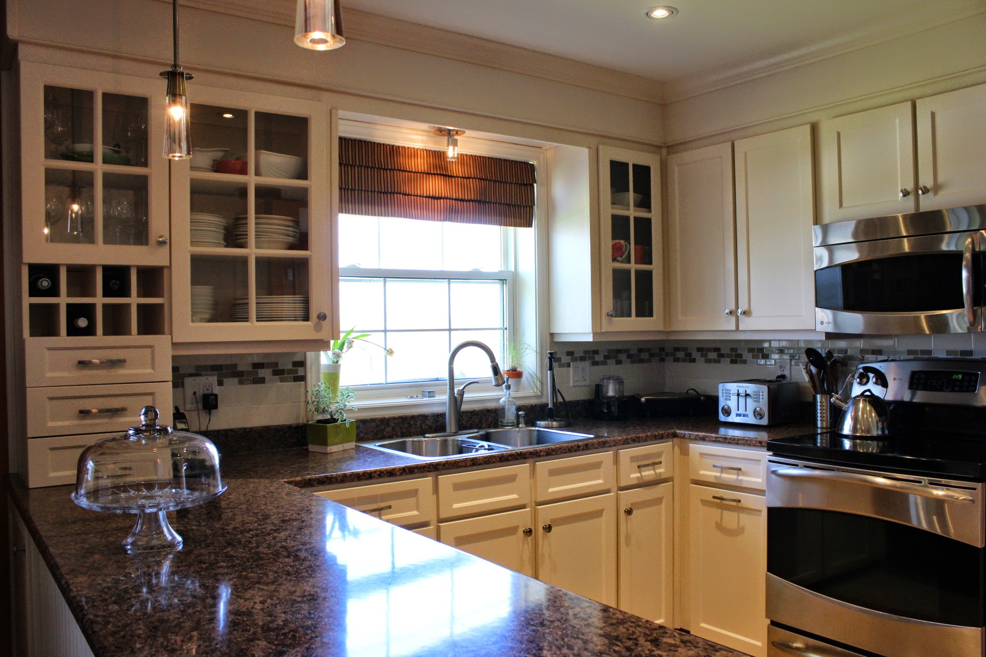 Dartmouth’s Kitchen Cabinet Refacing: A Success Story