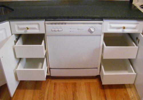 Dartmouth’s Kitchen Cabinet Refacing: A Success Story